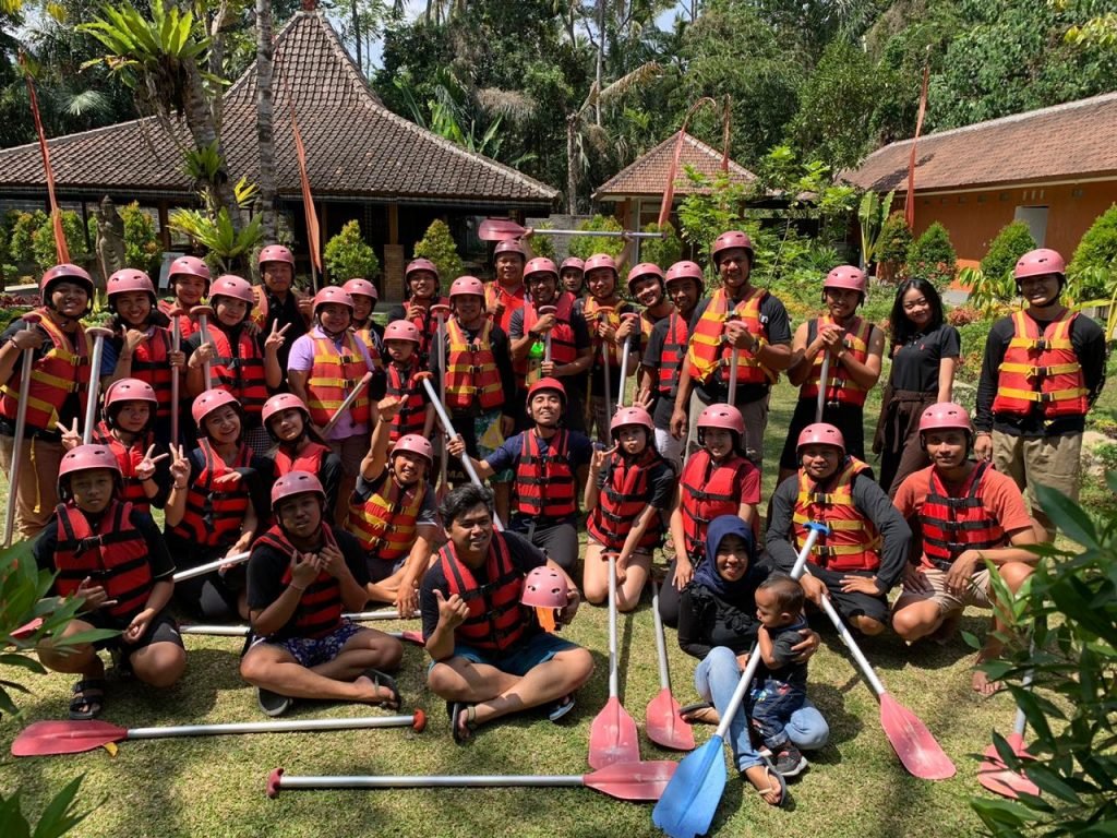 Semakin Berkualitas di Usia ke-12 Individual Bali Hospitality Outing Program di Bali Alaska Rafting